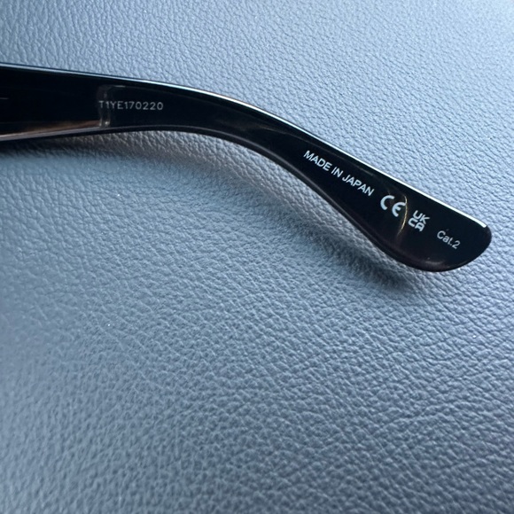 YSL sunglasses - Picture 5 of 8